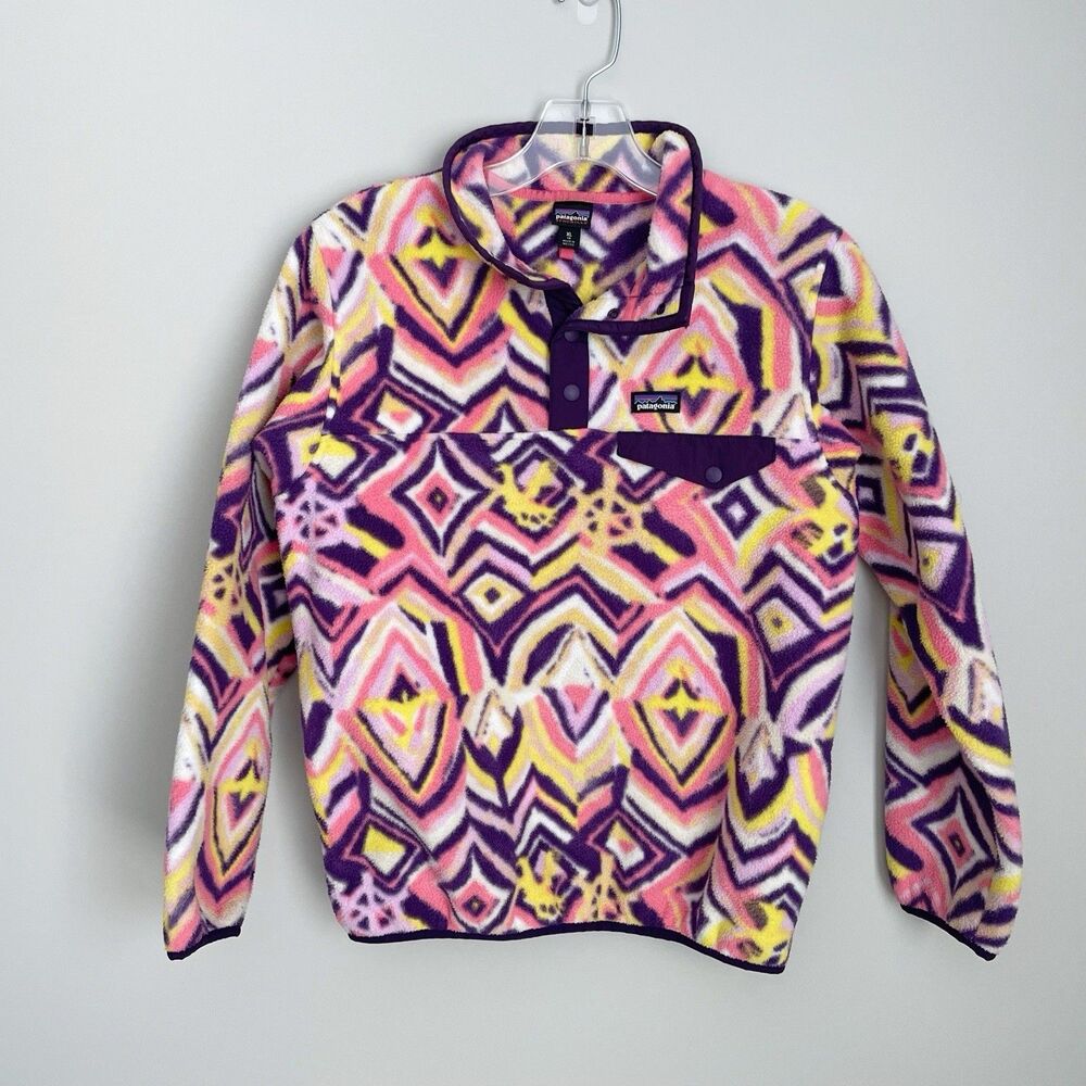 Patagonia Size 14 Girls Synchilla Snap T Fleece Raven Tapestry Pullover